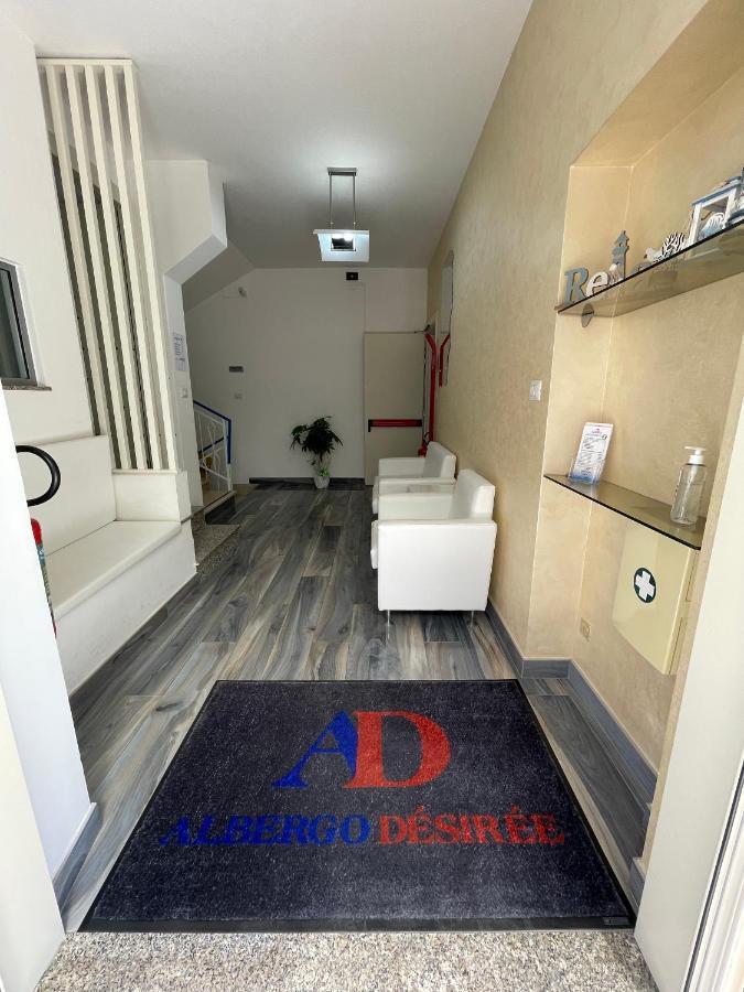 Albergo Desiree Alba Adriatica Esterno foto